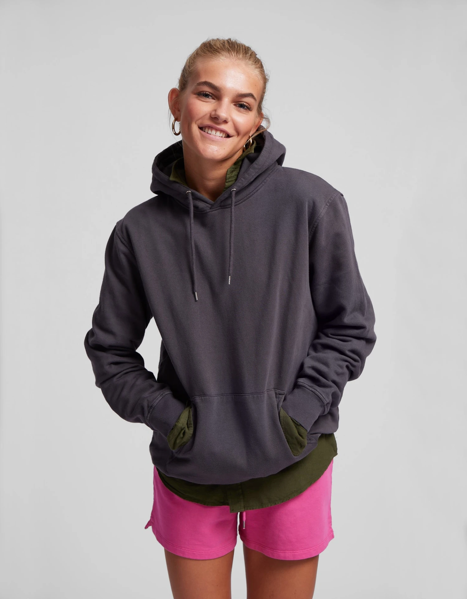 Colorful Standard Women Organic Sweatshorts - Purple Haze 3 Colorful Standard Women Organic Sweatshorts - Purple Haze - Image 2